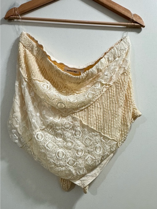 willow & root Tops - Boho Lace-Inset Cream Tank Top